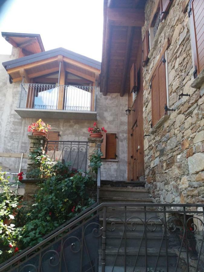 Agriturismo Piccolo Paradiso Pianello Del Lario Exterior photo