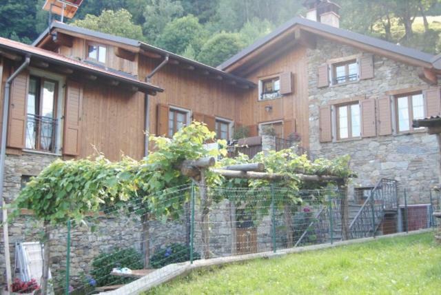 Agriturismo Piccolo Paradiso Pianello Del Lario Exterior photo